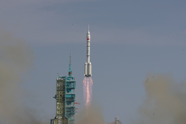 wKg862itEHWAUMSJAAEAEsX7CRk012.jpg